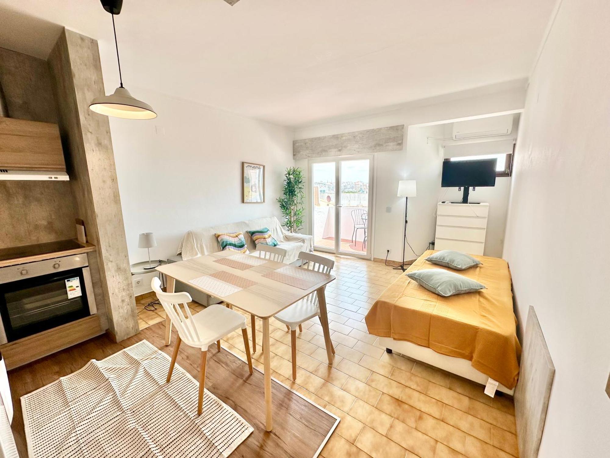 Apartment T1 Old Downtown Sea View 2